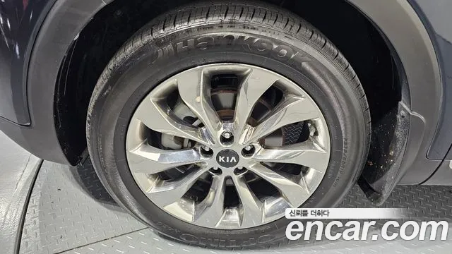 Kia Sorento 2018 — фото 5