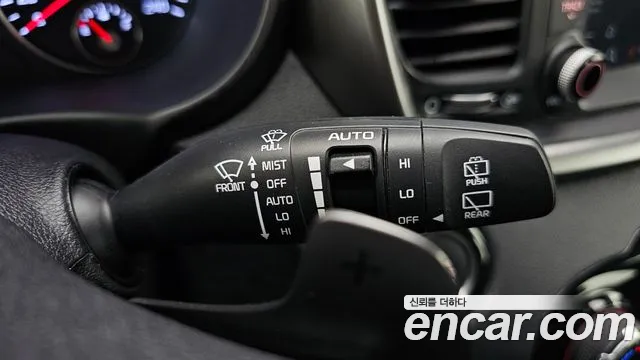 Kia Sorento 2018 — фото 17