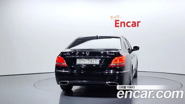 Hyundai Equus 2010 — фото 4