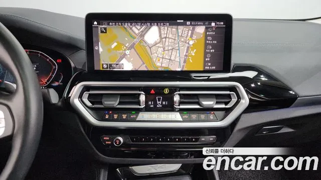 BMW X4 2022 — фото 14