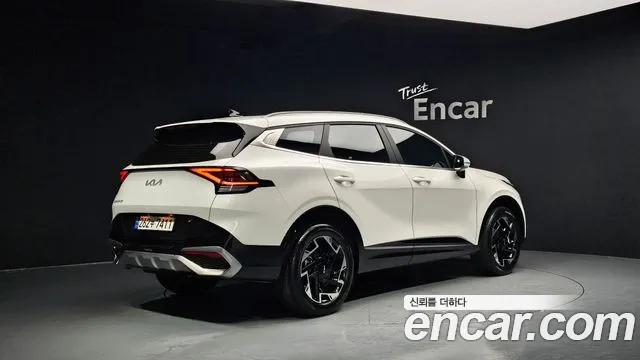 Kia Sportage 2022 — фото 2