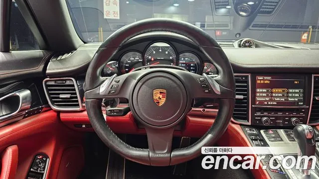 Porsche Panamera 2016 — фото 13