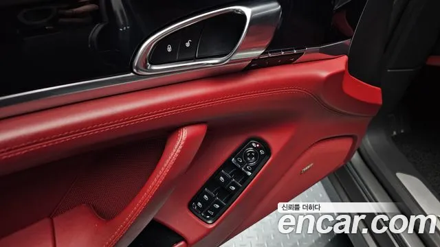 Porsche Panamera 2016 — фото 16