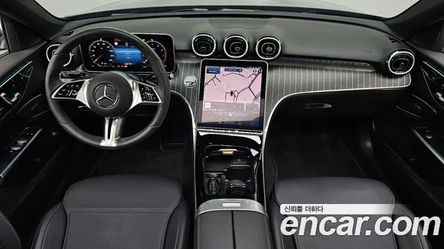 Mercedes-Benz C-Class 2024 — фото 6