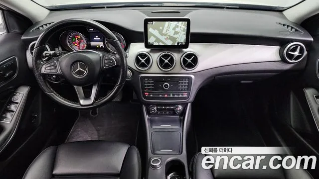 Mercedes-Benz GLA-Class 2016 — фото 7