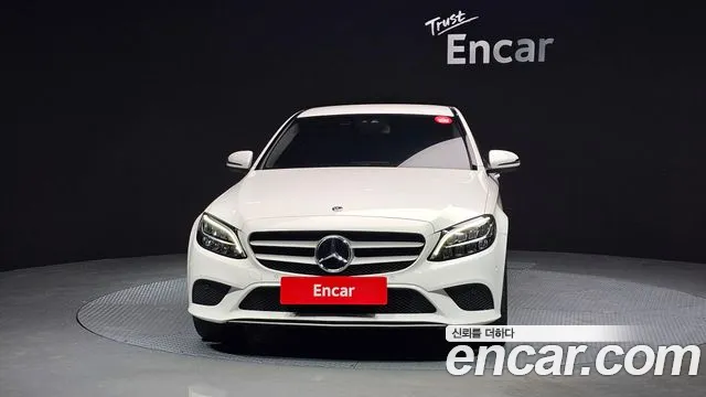 Mercedes-Benz C-Class 2019 — фото 3