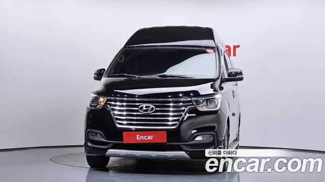 Hyundai Starex 2021 — фото 3