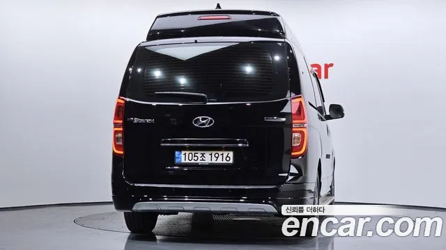 Hyundai Starex 2021 — фото 4