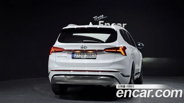 Hyundai Santafe 2023 — фото 4