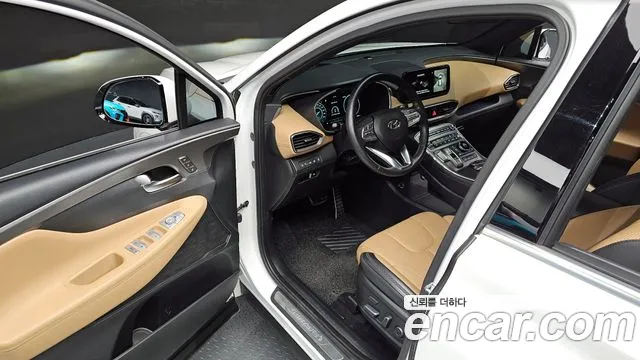 Hyundai Santafe 2023 — фото 11