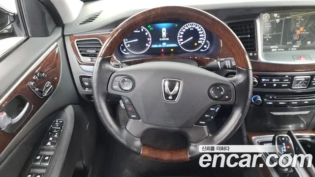Hyundai Equus 2014 — фото 13
