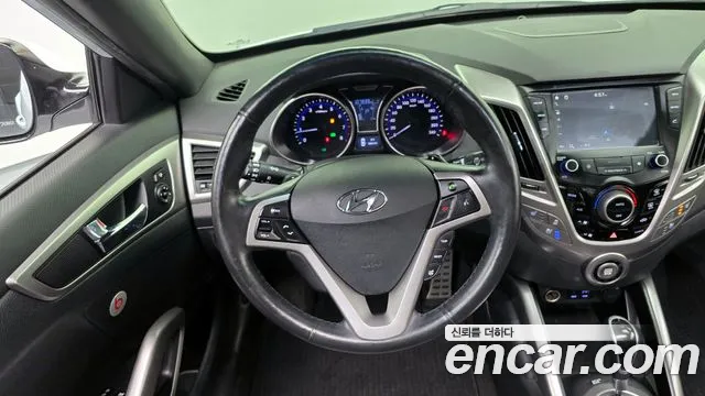 Hyundai Veloster 2017 — фото 13