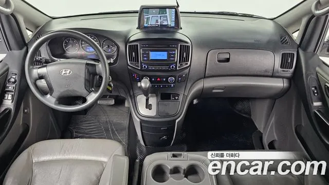 Hyundai Starex 2016 — фото 7