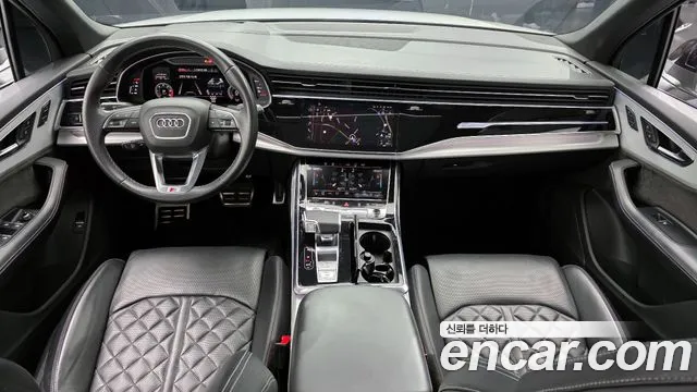 Audi Q7 2021 — фото 7