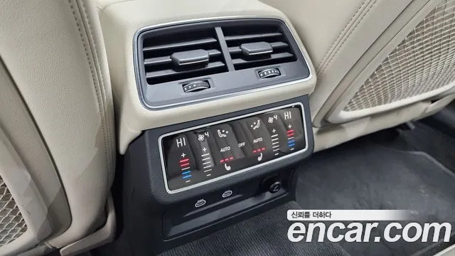 Audi A6 2023 — фото 18