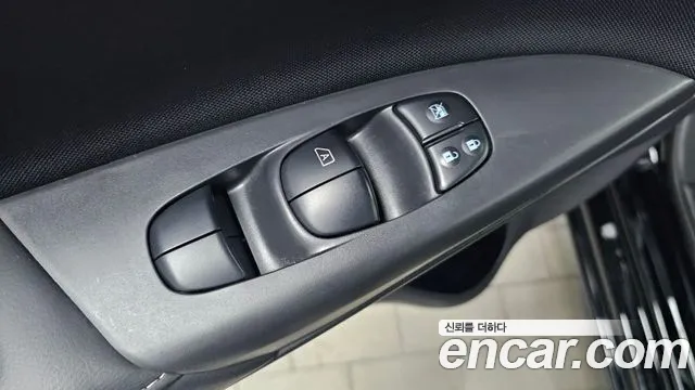 Nissan Sentra 2018 — фото 14