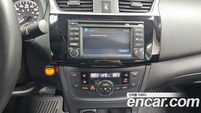 Nissan Sentra 2018 — фото 16