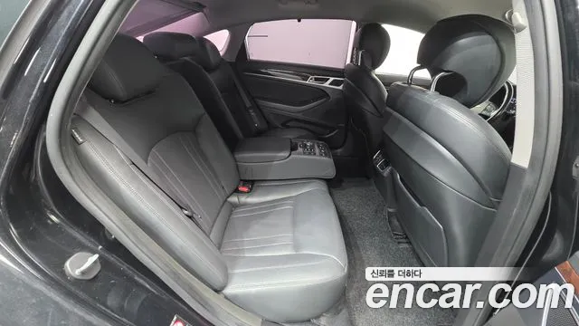 Hyundai Genesis 2016 — фото 19