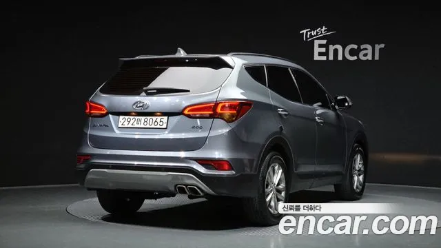 Hyundai Santafe 2018 — фото 2