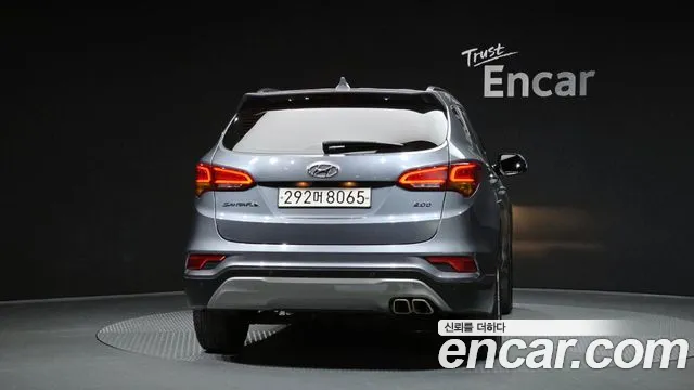 Hyundai Santafe 2018 — фото 4