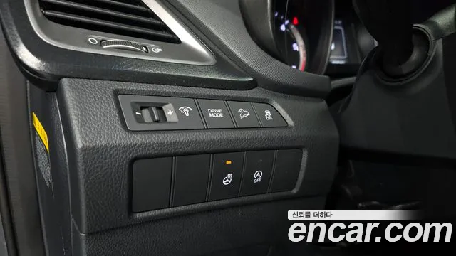 Hyundai Santafe 2018 — фото 17