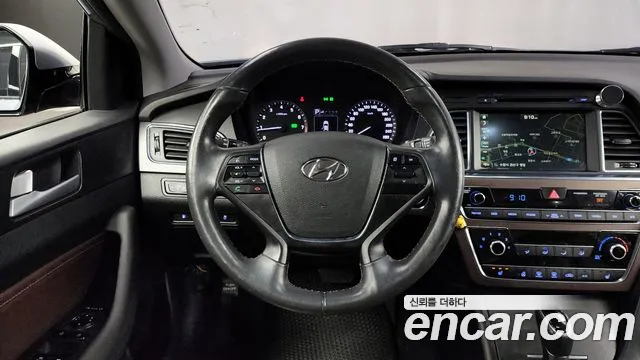 Hyundai Sonata 2017 — фото 13