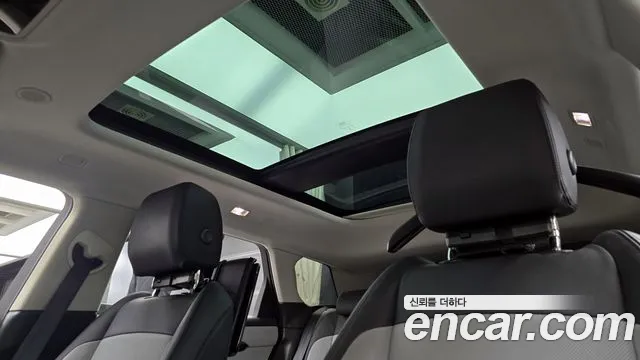 Land Rover Range Rover Evoque 2024 — фото 17