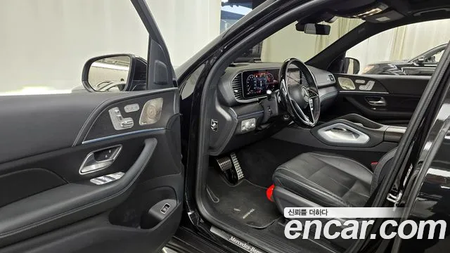Mercedes-Benz GLS-Class 2024 — фото 10