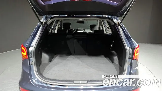 Hyundai Santafe 2018 — фото 20