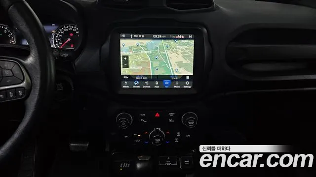 Jeep Renegade 2021 — фото 14