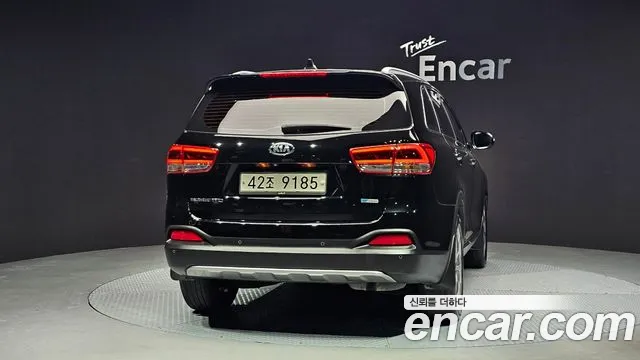Kia Sorento 2015 — фото 4