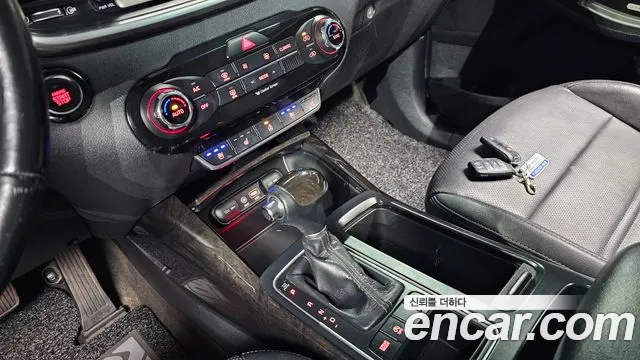 Kia Sorento 2015 — фото 9