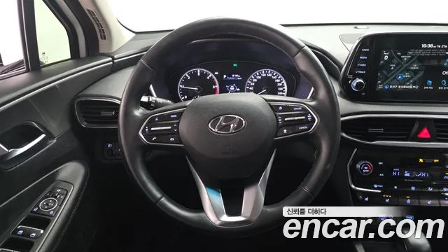 Hyundai Santafe 2019 — фото 12
