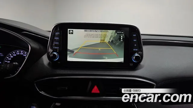 Hyundai Santafe 2019 — фото 15