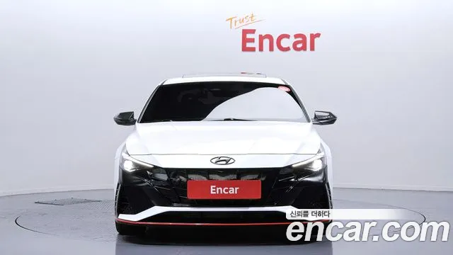 Hyundai AVANTE 2023 — фото 3