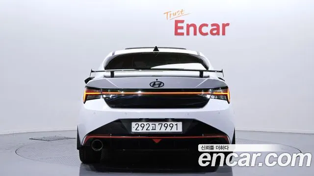 Hyundai AVANTE 2023 — фото 4
