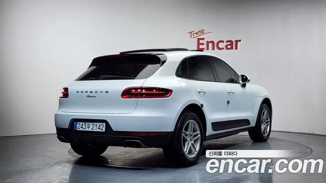 Porsche Macan 2015 — фото 2