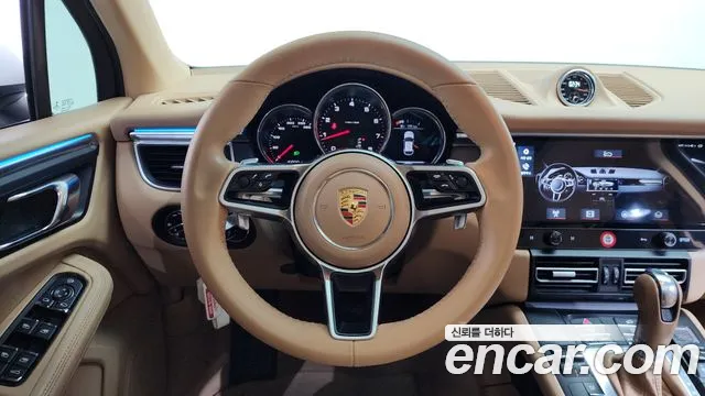 Porsche Macan 2015 — фото 13