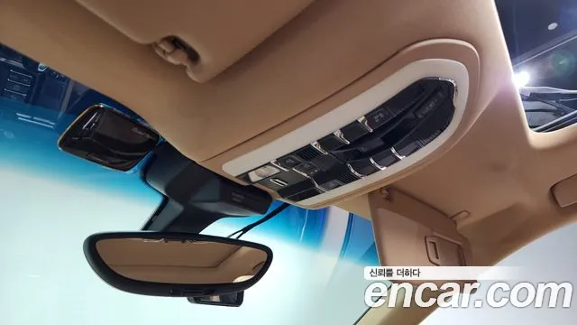 Porsche Macan 2015 — фото 17