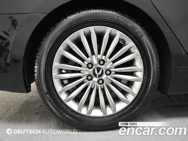 Hyundai Equus 2015 — фото 5