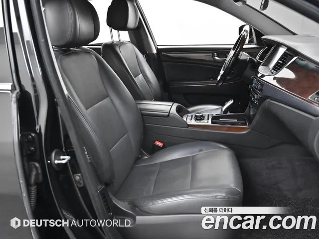 Hyundai Equus 2015 — фото 10
