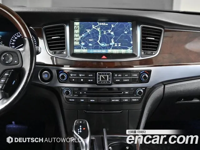 Hyundai Equus 2015 — фото 14