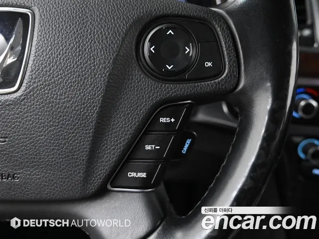 Hyundai Equus 2015 — фото 16