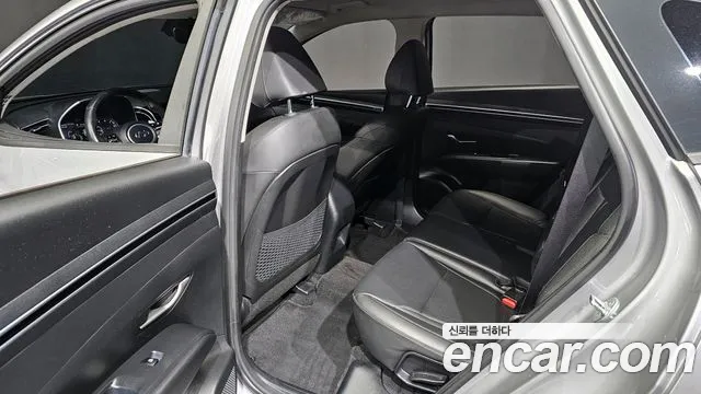 Hyundai Tucson 2022 — фото 11