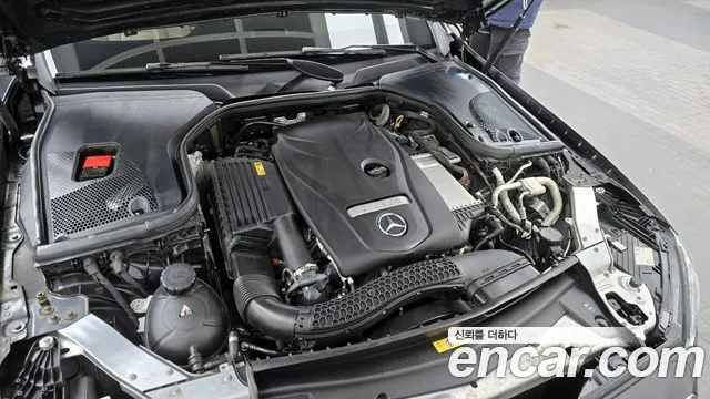 Mercedes-Benz E-Class 2021 — фото 6