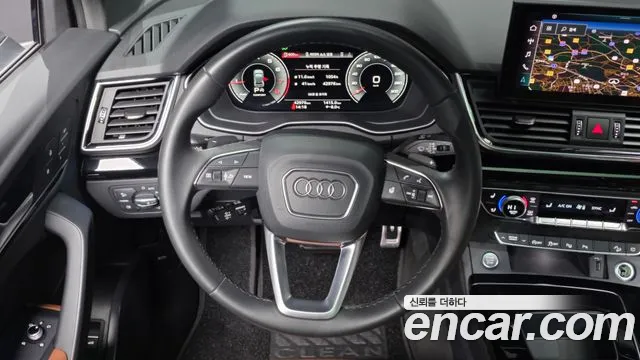 Audi Q5 2022 — фото 13
