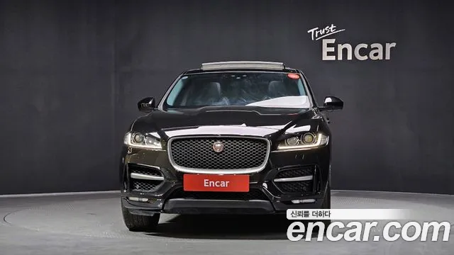Jaguar F-PACE 2017 — фото 3