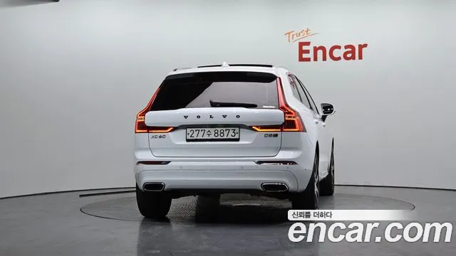 Volvo XC60 2020 — фото 4