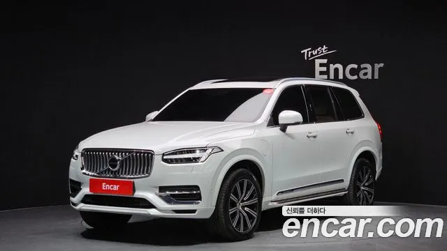 Volvo XC90 2021 — фото 1
