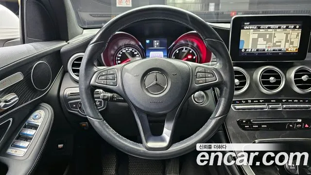 Mercedes-Benz GLC-Class 2017 — фото 13